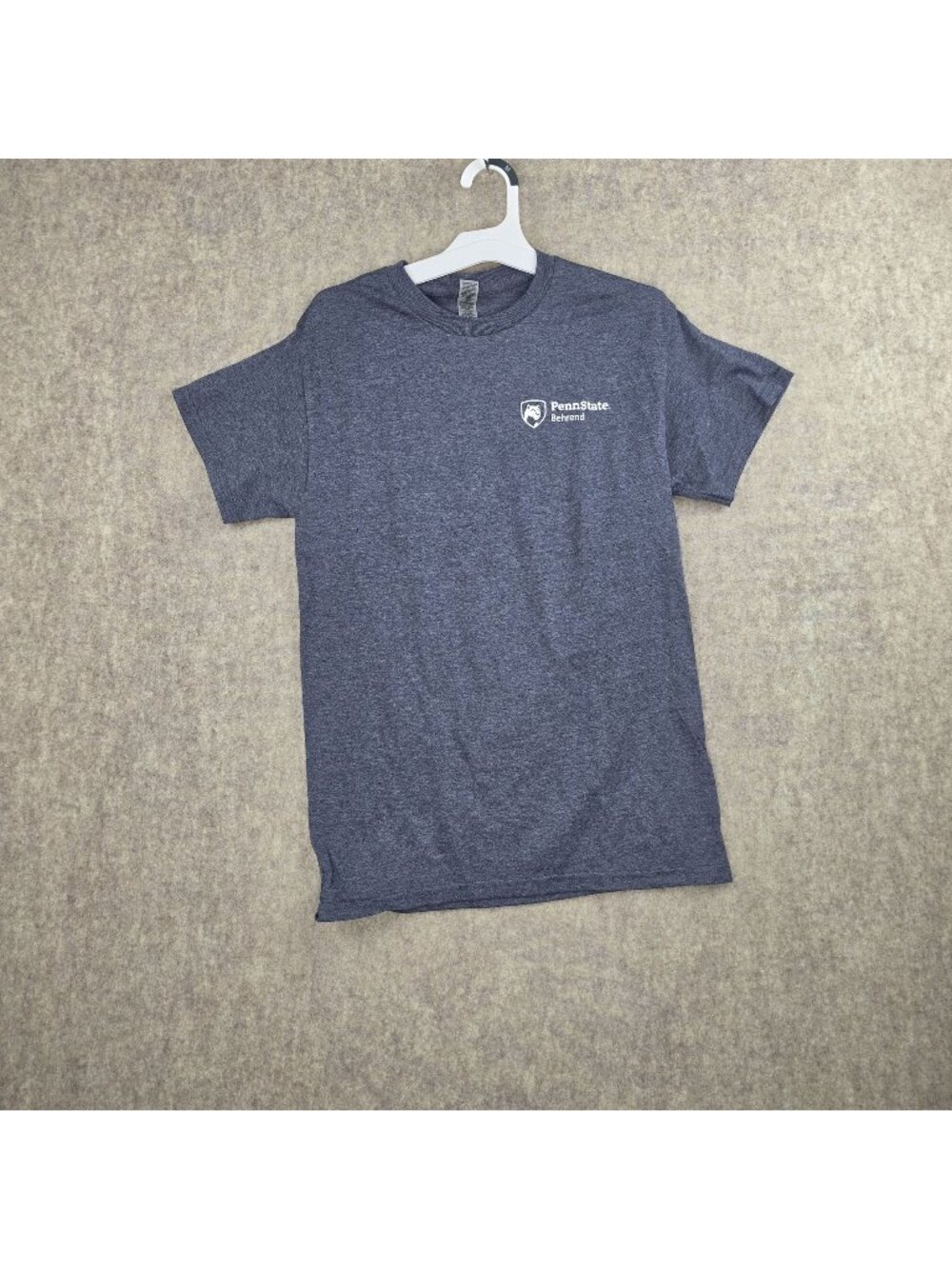 Gildan Mens T-Shirt Penn State Behrend Blue Logo Small Polyester Cotton Blend